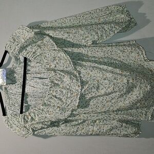Plus Ladies Floral Blouse